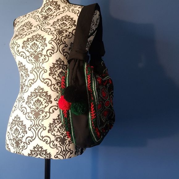 Women's Casual Handbag - Picture 9 of 15